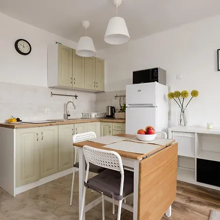 Shortstaypoland Przechodnia B178 * Varsóvia